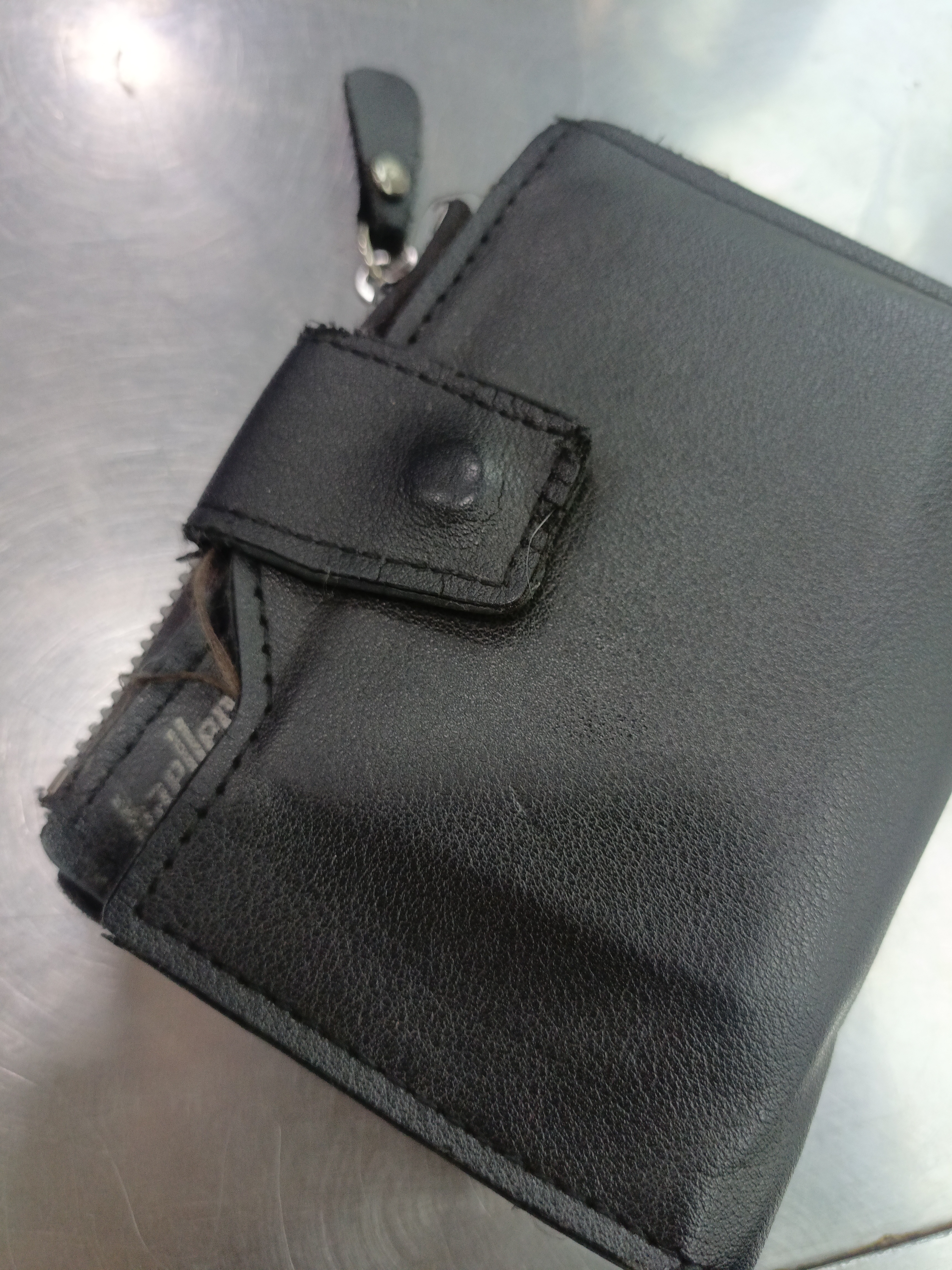 Foto laporan Dompet (TB1294)