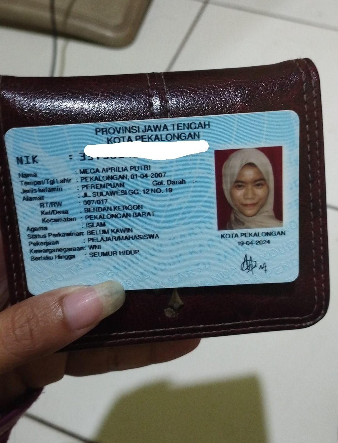 Foto laporan Dompet (TB1351)