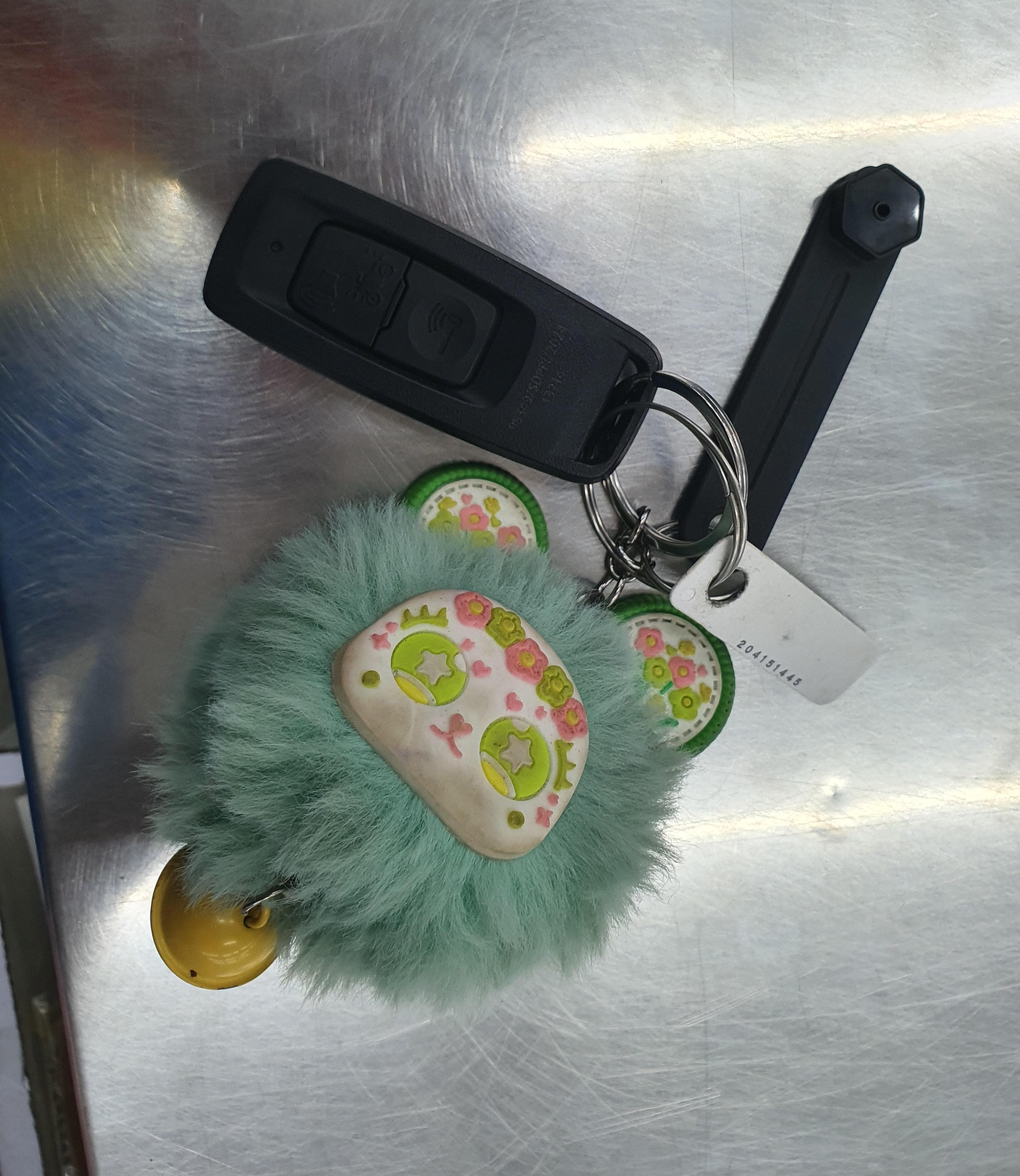 Foto laporan Kunci cashless sepeda motor (TB1410)