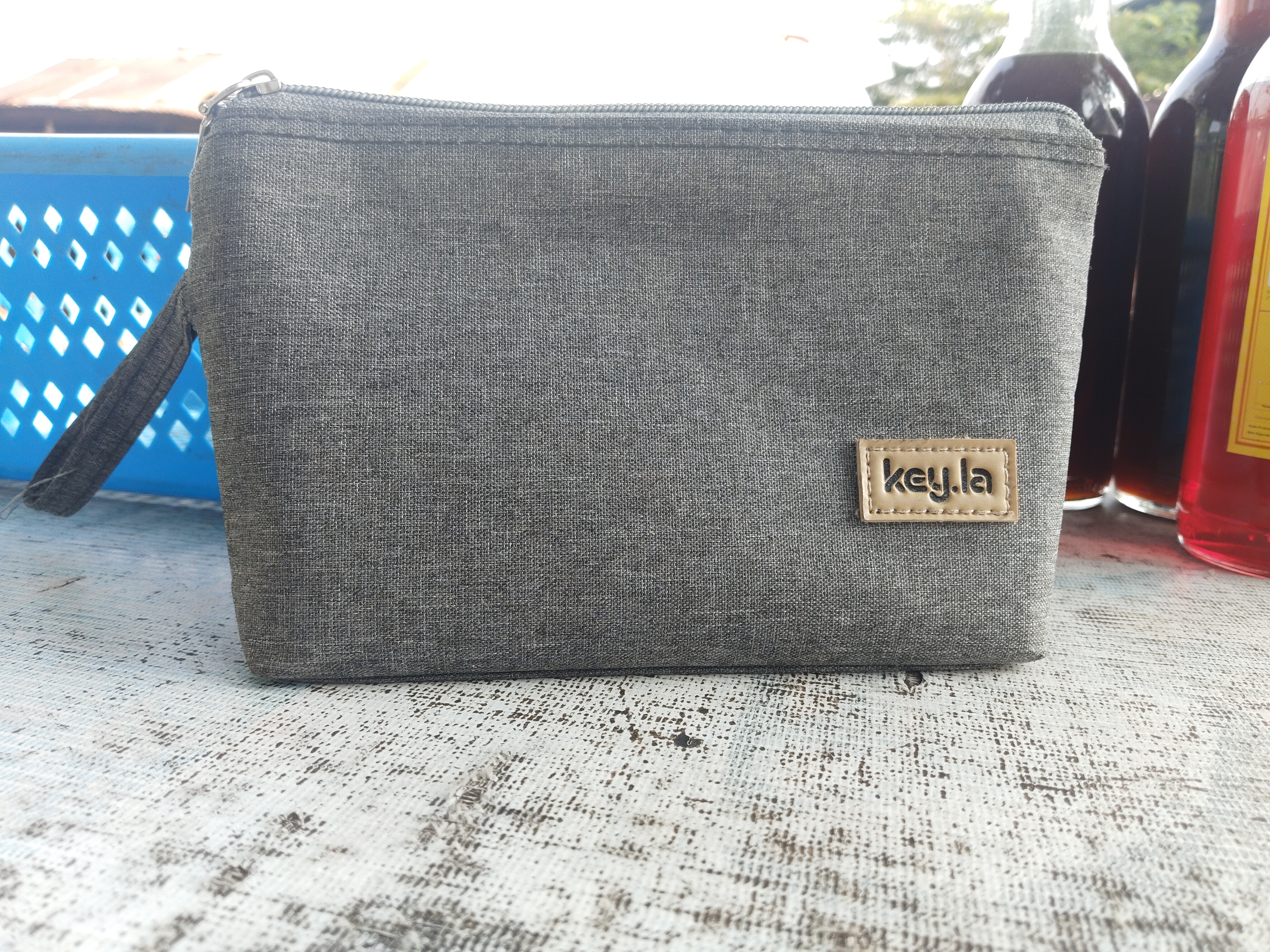 Foto laporan Dompet berisi HP, KTP bernama INDRAWATI, ATM dan UANG TUNAI (TB1439)